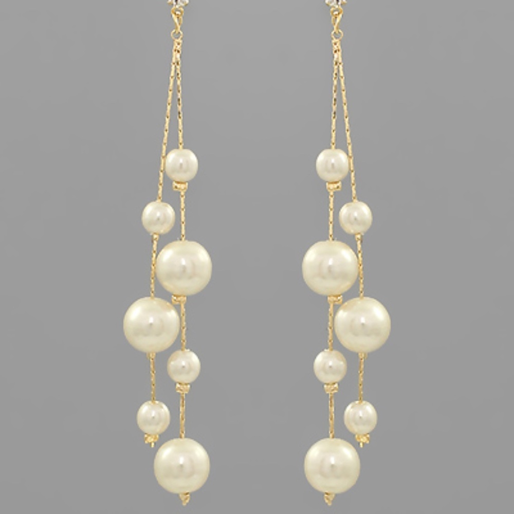 Round Pearl Link & Chain Drop Earrings